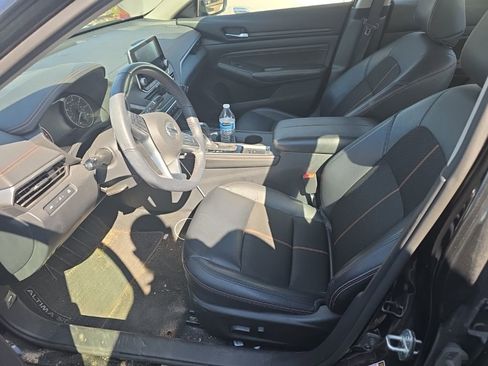 Used 2022 Nissan Altima 2.5 SR image 14