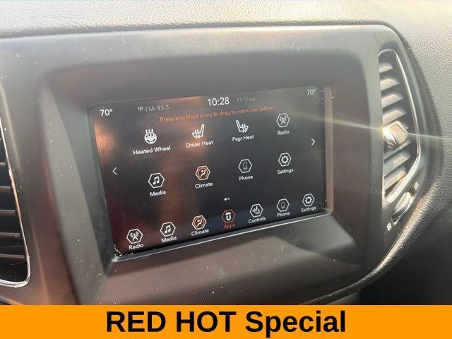 Used 2020 Jeep Compass Latitude w/ Cold Weather Group AWD/4WD image 23