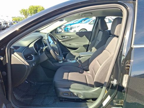 Used 2024 Chevrolet Malibu RS w/ LPO, Floor Liner Package FWD image 14