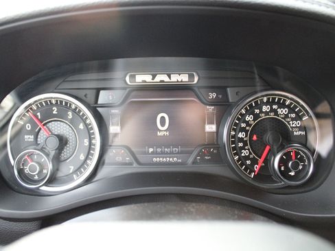 Used 2023 RAM 2500 Laramie w/ Night Edition image 19