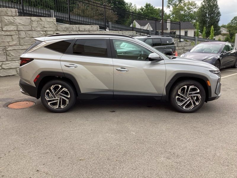 New 2026 Hyundai Tucson SEL Plus FWD image 8