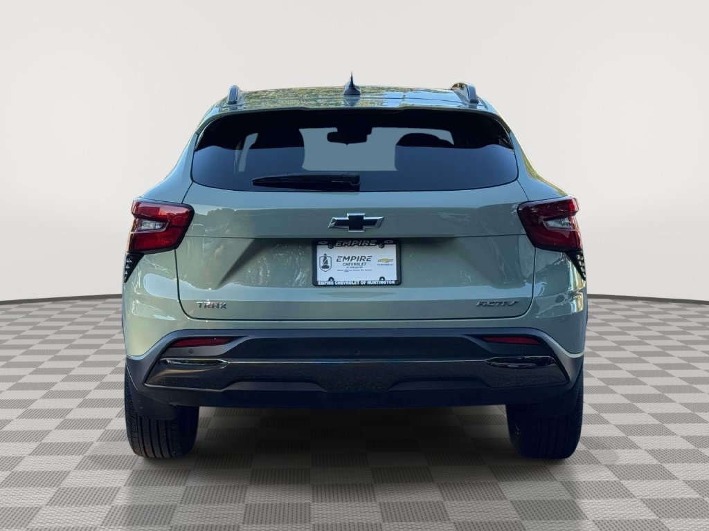 Used 2025 Chevrolet Trax ACTIV w/ Driver Confidence Package FWD image 6