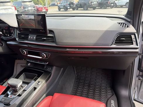 Used 2024 Audi SQ5 Premium Plus AWD/4WD image 28