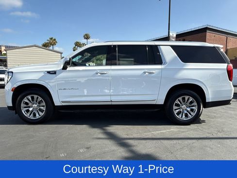 Used 2024 GMC Yukon XL Denali AWD/4WD image 11
