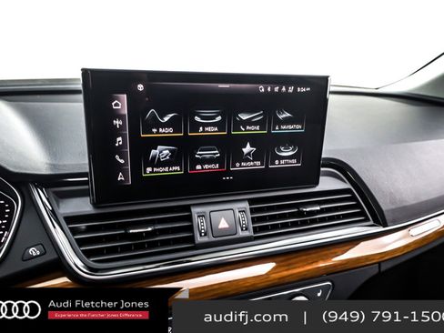 Used 2023 Audi Q5 2.0T Premium w/ Convenience Package image 20