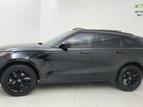 Used 2024 Land Rover Range Rover Velar Dynamic SE AWD/4WD image 3