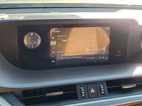 Certified 2020 Lexus ES 350 w/ Premium Package image 19