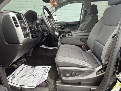 Used 2016 GMC Sierra 1500 SLE w/ Suspension Package, Off-Road image 12