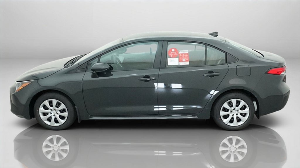 New 2027 Toyota Corolla LE FWD image 3