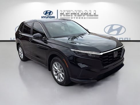 Used 2025 Honda CR-V EX image 1