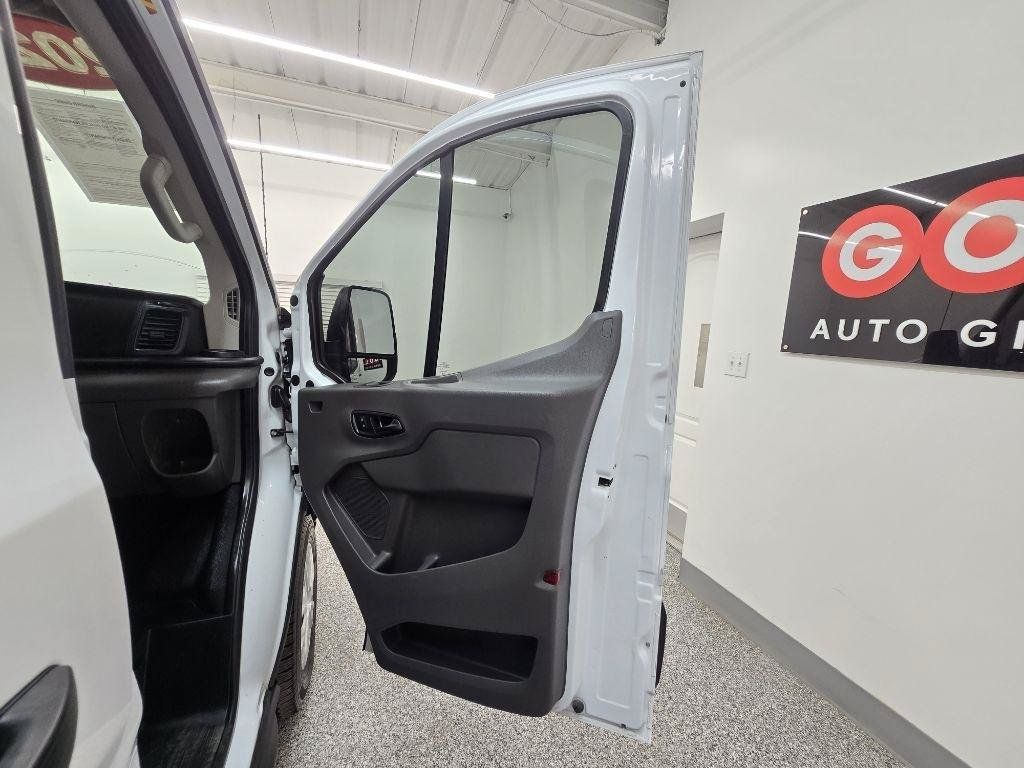 Used 2021 Ford Transit 250 Low Roof w/ Exterior Upgrade Package RWD image 24