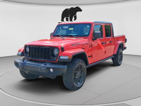 Used 2024 Jeep Gladiator Sport AWD/4WD image 7
