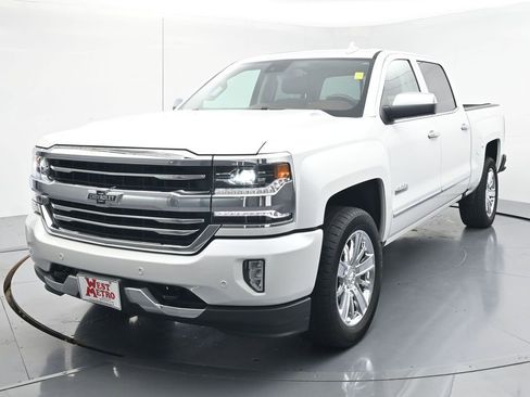 Used 2018 Chevrolet Silverado 1500 High Country AWD/4WD image 2
