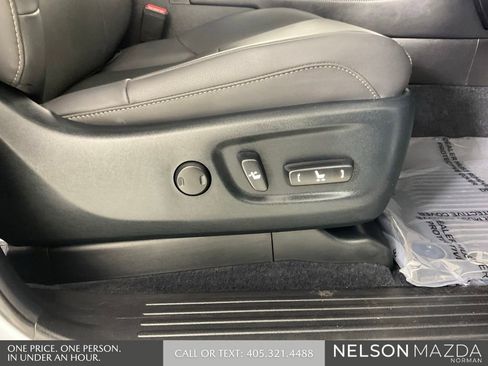 Used 2021 Lexus GX 460 Premium w/ Premium Package AWD/4WD image 31