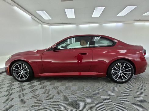 Used 2025 BMW 230i Coupe RWD image 2