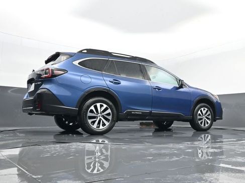 Used 2020 Subaru Outback Premium AWD/4WD image 24