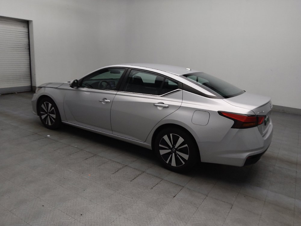 Used 2022 Nissan Altima 2.5 SV FWD image 3