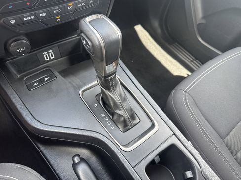 Used 2023 Ford Ranger XLT w/ Equipment Group 301A Mid image 15