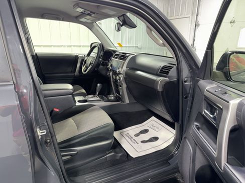 Used 2024 Toyota 4Runner SR5 image 10