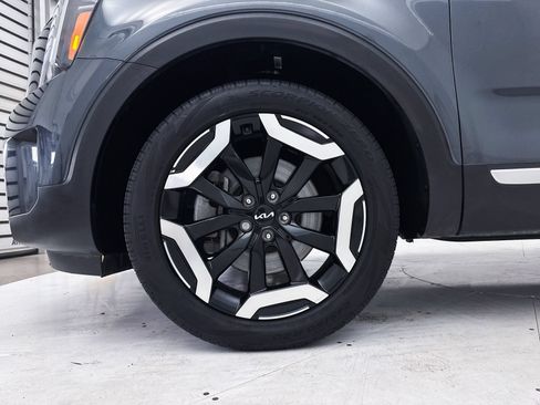 Used 2023 Kia Telluride S AWD/4WD image 16
