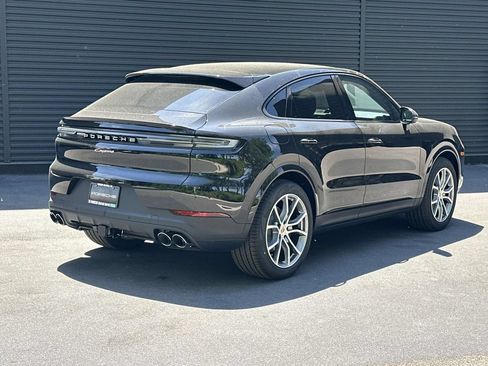 Used 2026 Porsche Cayenne Coupe AWD/4WD image 5