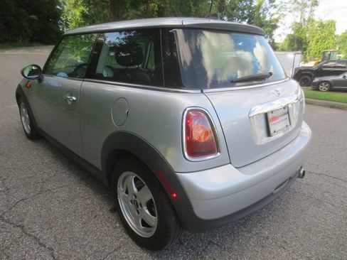 Used 2009 MINI Cooper Hardtop FWD image 5