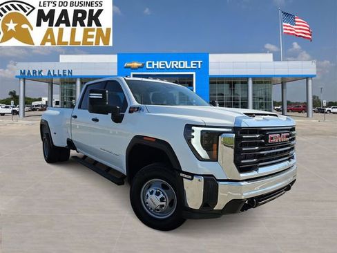 Used 2025 GMC Sierra 3500 Pro AWD/4WD image 1