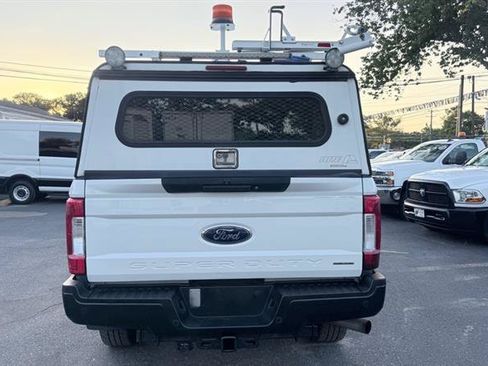 Used 2017 Ford F250 XL AWD/4WD image 8