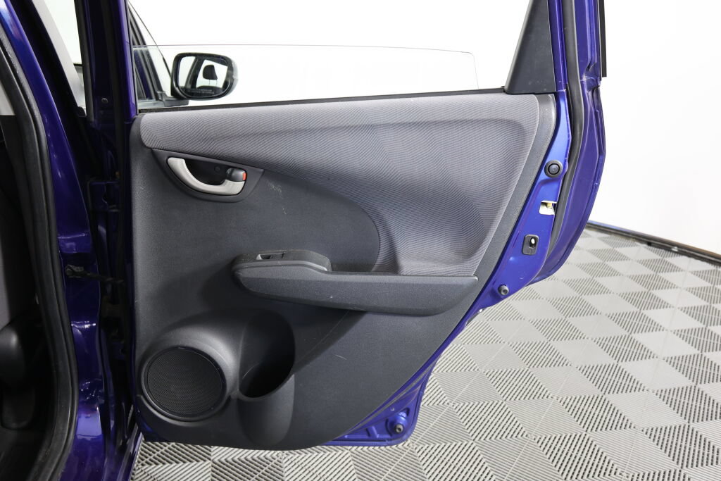 Used 2011 Honda Fit image 21