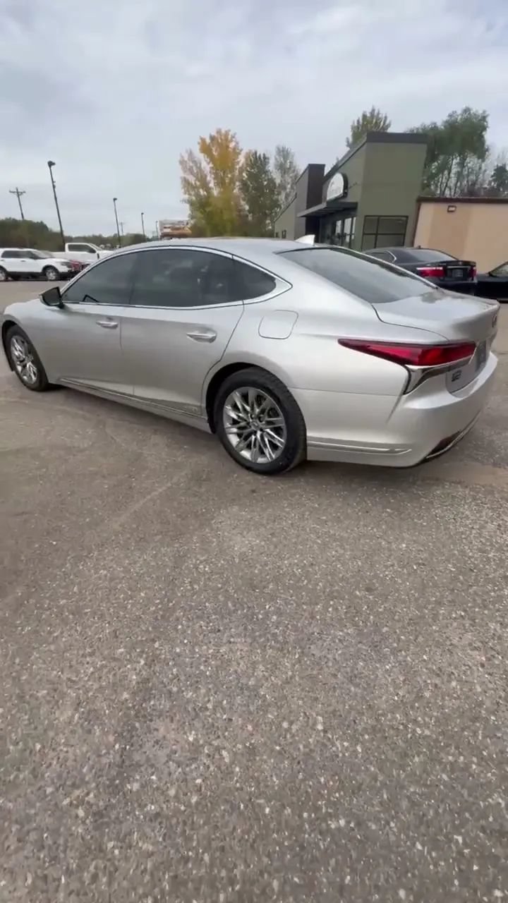 Used 2018 Lexus LS 500h AWD w/ Accessory Package (Z1) image 56