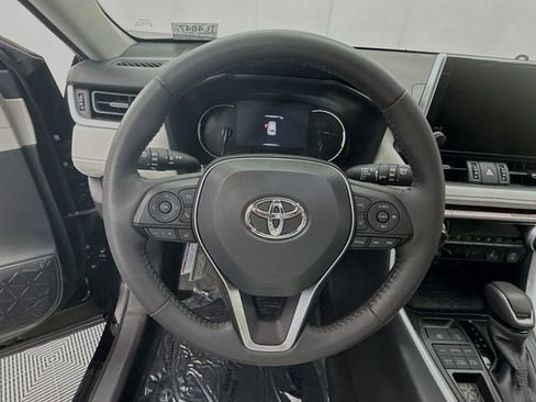 Used 2025 Toyota RAV4 XLE Premium w/ Weather Package AWD/4WD image 11