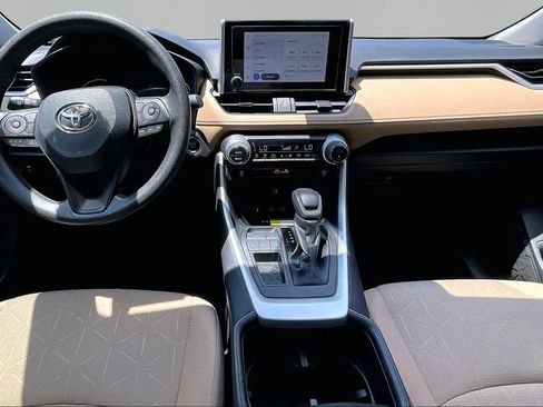 Used 2025 Toyota RAV4 XLE w/ Convenience Package FWD image 8