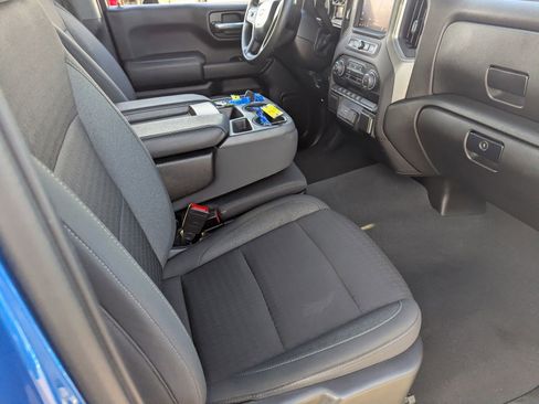 Certified 2022 Chevrolet Silverado 1500 Custom image 13