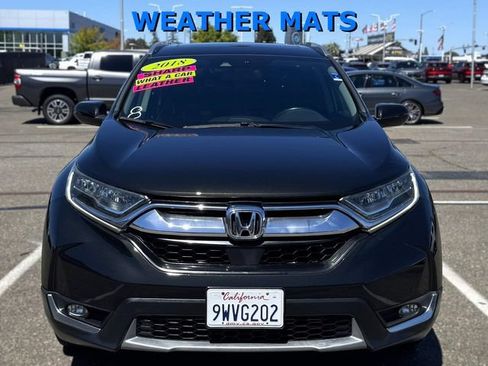 Used 2018 Honda CR-V Touring image 2