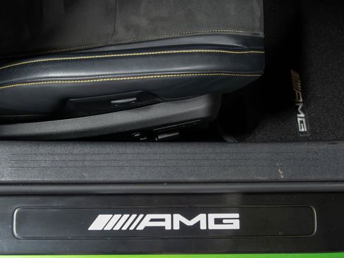 Used 2018 Mercedes-Benz AMG GT R image 82
