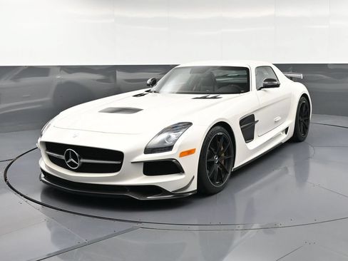Used 2014 Mercedes-Benz SLS AMG Black Series image 6