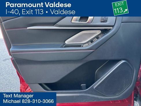 Used 2025 Ford Explorer ST image 9