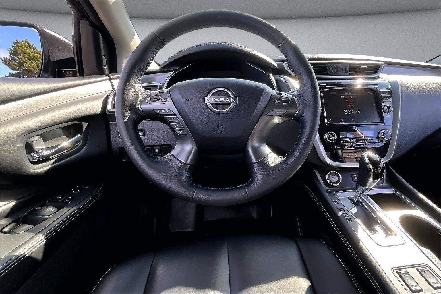 Used 2024 Nissan Murano SV w/ SV Midnight Edition Package AWD/4WD image 9