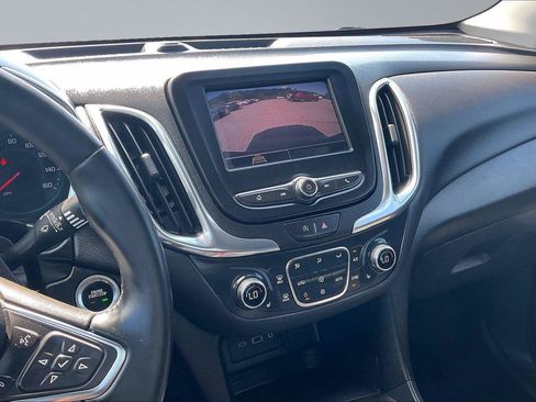 Used 2024 Chevrolet Equinox LT w/ LPO, Floor Liner Package FWD image 6