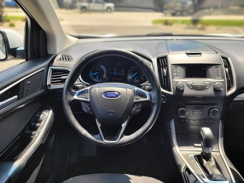 Used 2017 Ford Edge SEL w/ Cargo Accessory Package AWD/4WD image 9
