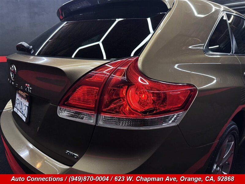 Used 2009 Toyota Venza AWD image 31