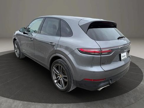 Used 2021 Porsche Cayenne AWD/4WD image 11