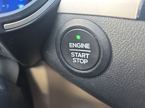 Used 2022 Ford Escape SEL w/ Technology Package image 29