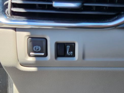 Used 2023 Cadillac XT4 Premium Luxury w/ Cold Weather Package FWD image 25
