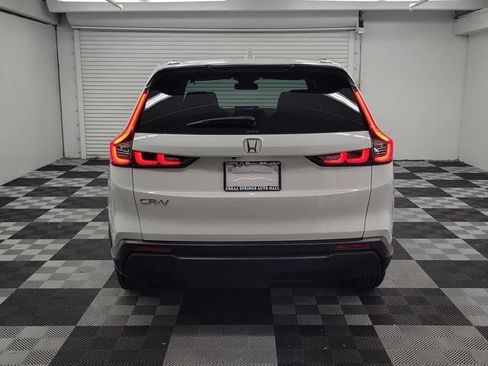 Certified 2023 Honda CR-V EX image 5
