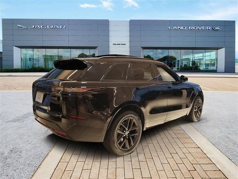 New 2026 Land Rover Range Rover Velar Dynamic SE image 5