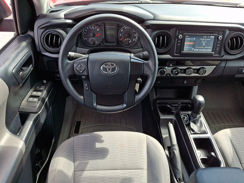 Used 2016 Toyota Tacoma SR w/ Towing Package AWD/4WD image 11
