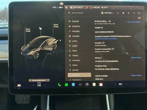 Used 2020 Tesla Model 3 Standard Range image 18