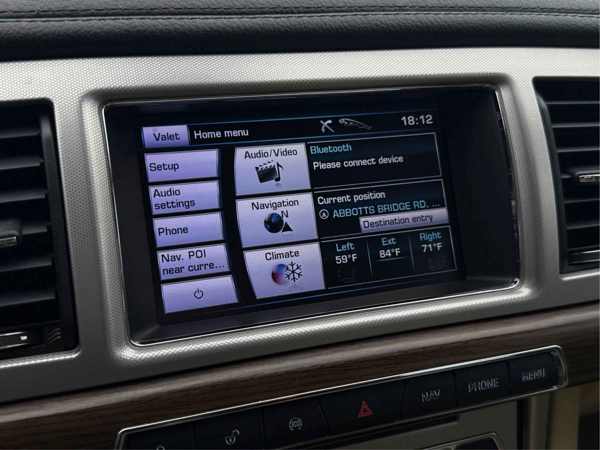 Used 2013 Jaguar XF 3.0 RWD image 18
