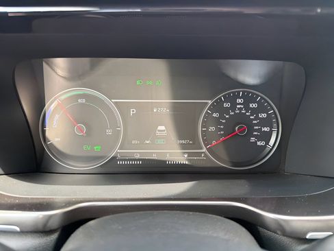 Used 2023 Kia Sorento EX AWD/4WD image 12